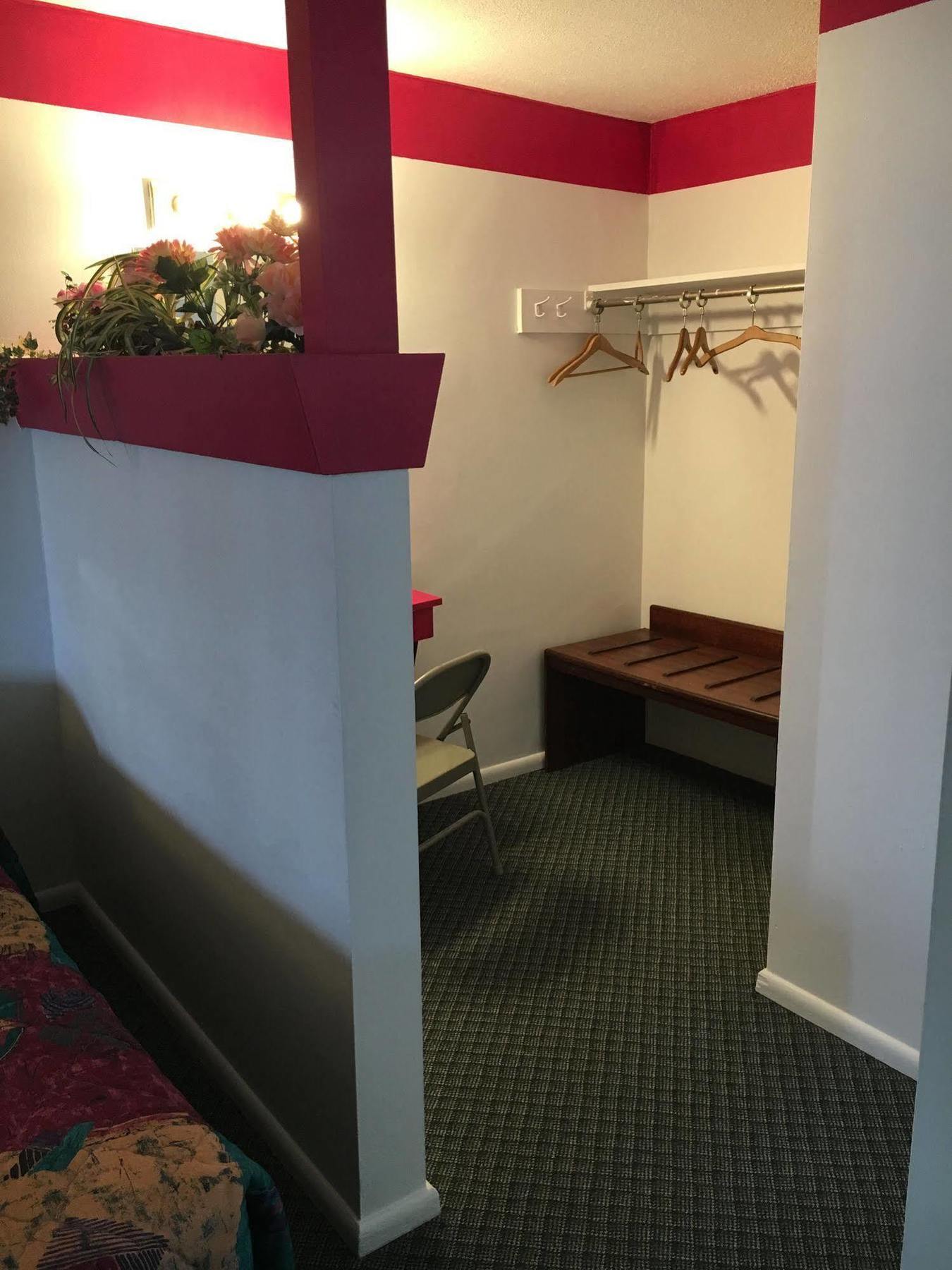 Travel Inn Motel Michigan City Bagian luar foto