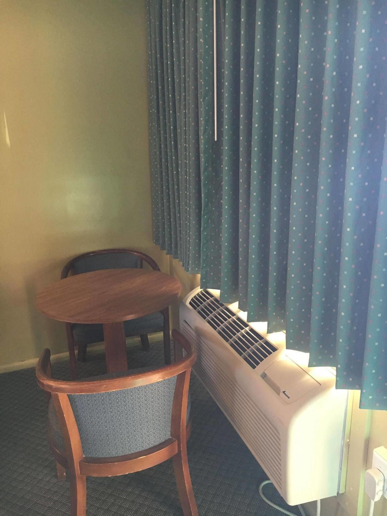 Travel Inn Motel Michigan City Bagian luar foto